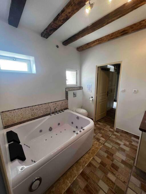 Longere Berrichonne, Calme Absolu, 13 Personnes Villa Saint-Pierre-les-Etieux Bagian luar foto